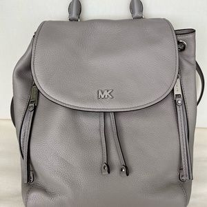 MICHAEL KORS Medium Evie backpack